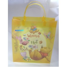 Disney Winnie the pooh plastic gift hand bag-yellow