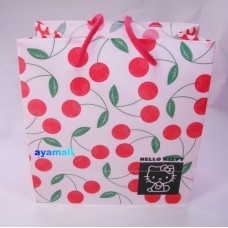 Sanrio Japan Hello Kitty mini plastic hand/gift bag-cherry